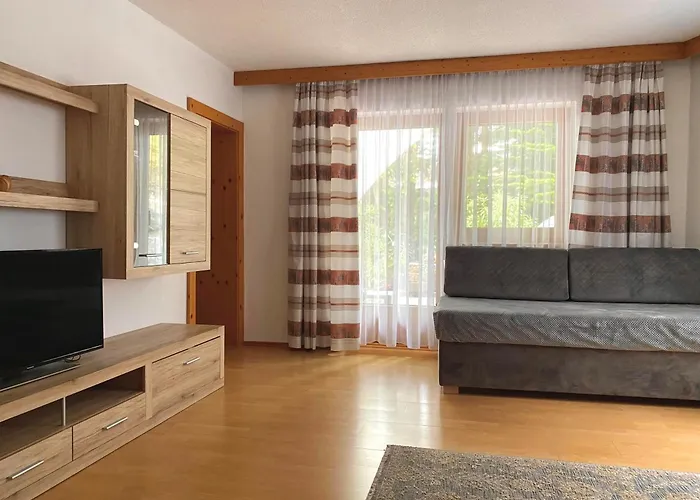 Апартаменты Gaestehaus Alpina Хиппах