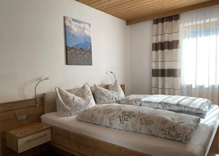 Gaestehaus Alpina Апартаменты *