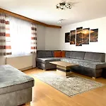Gaestehaus Alpina