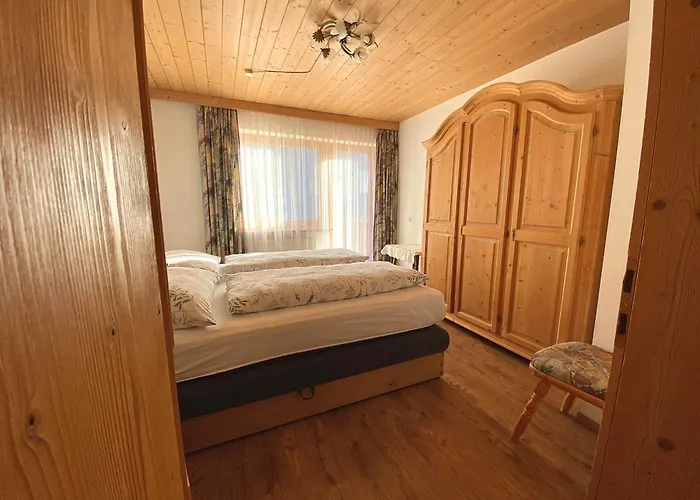 Gaestehaus Alpina * היפאך