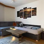 Gaestehaus Alpina