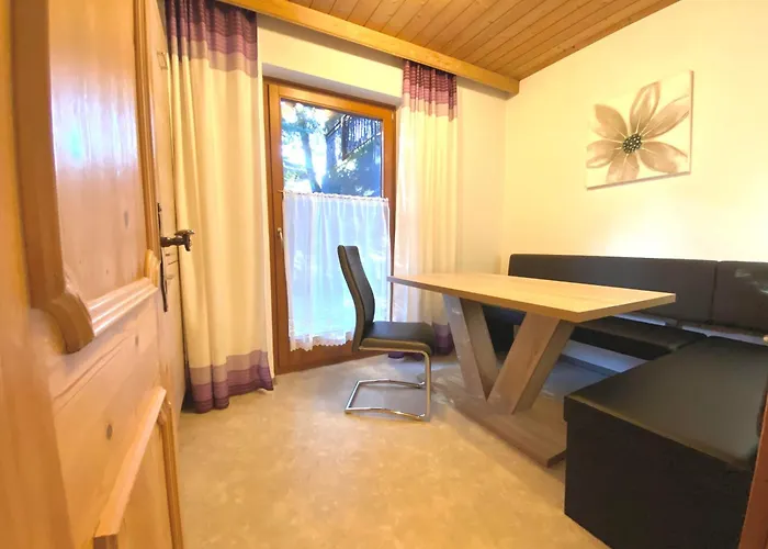 Apartment Gaestehaus Alpina *