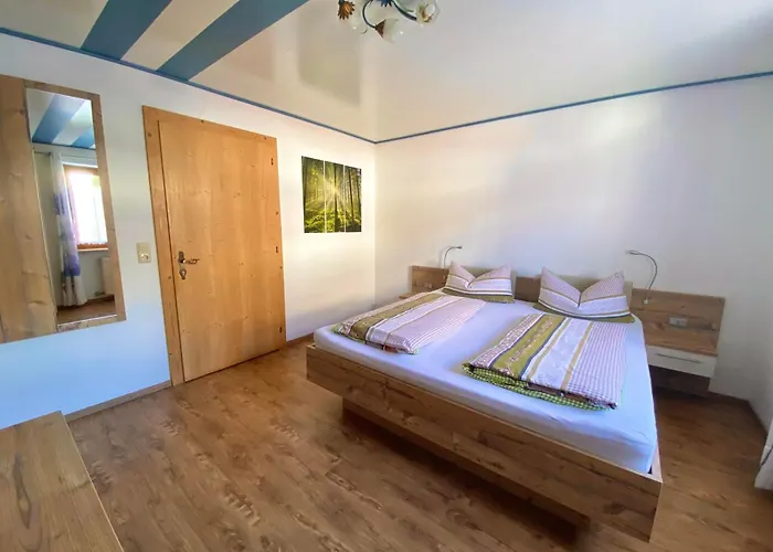 Apartment Gaestehaus Alpina *